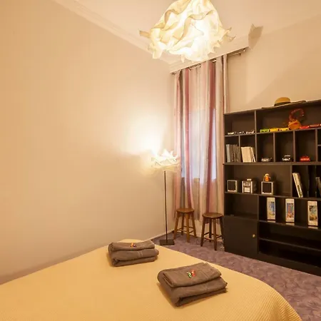Amazing Super 120sq/m 2 Bedrooms Appartement